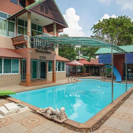 Raknatee Resort Nakhon Pathom Luaran gambar